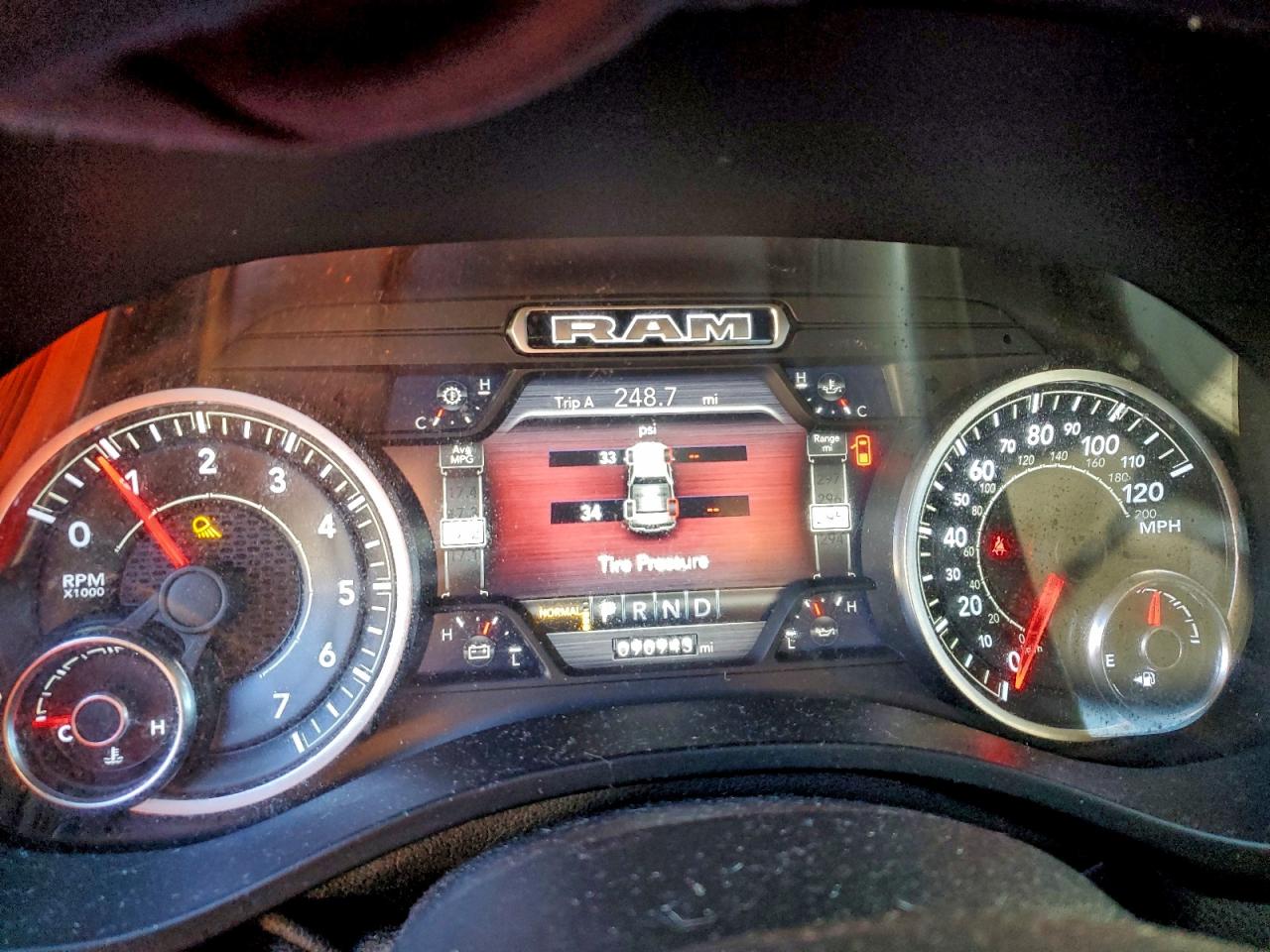 2019 RAM 1500 BIG HORN/LONE STAR photo 9