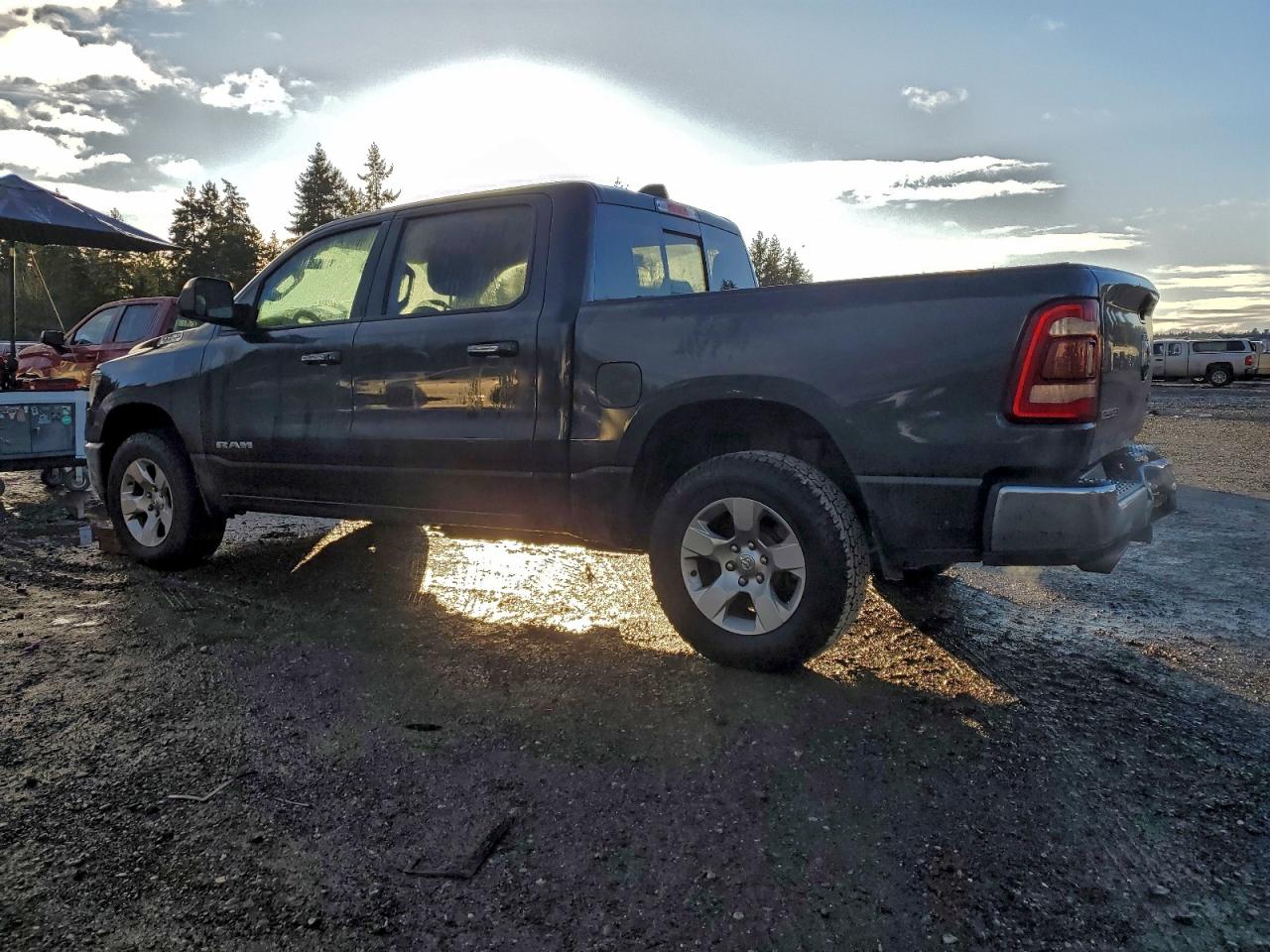 2019 RAM 1500 BIG HORN/LONE STAR photo 2