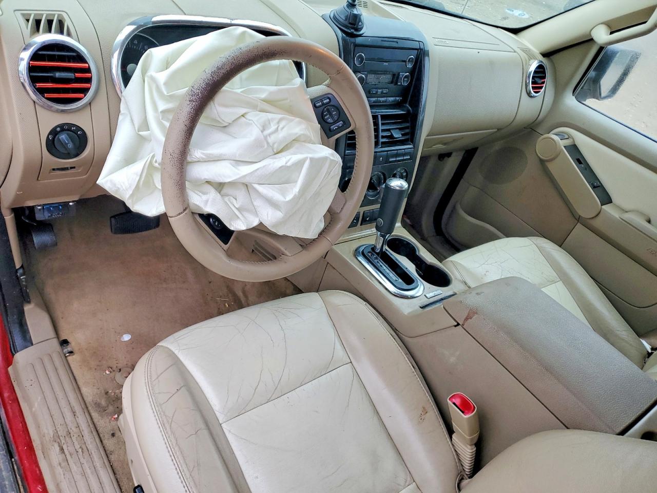 2010 FORD EXPLORER XLT photo 8