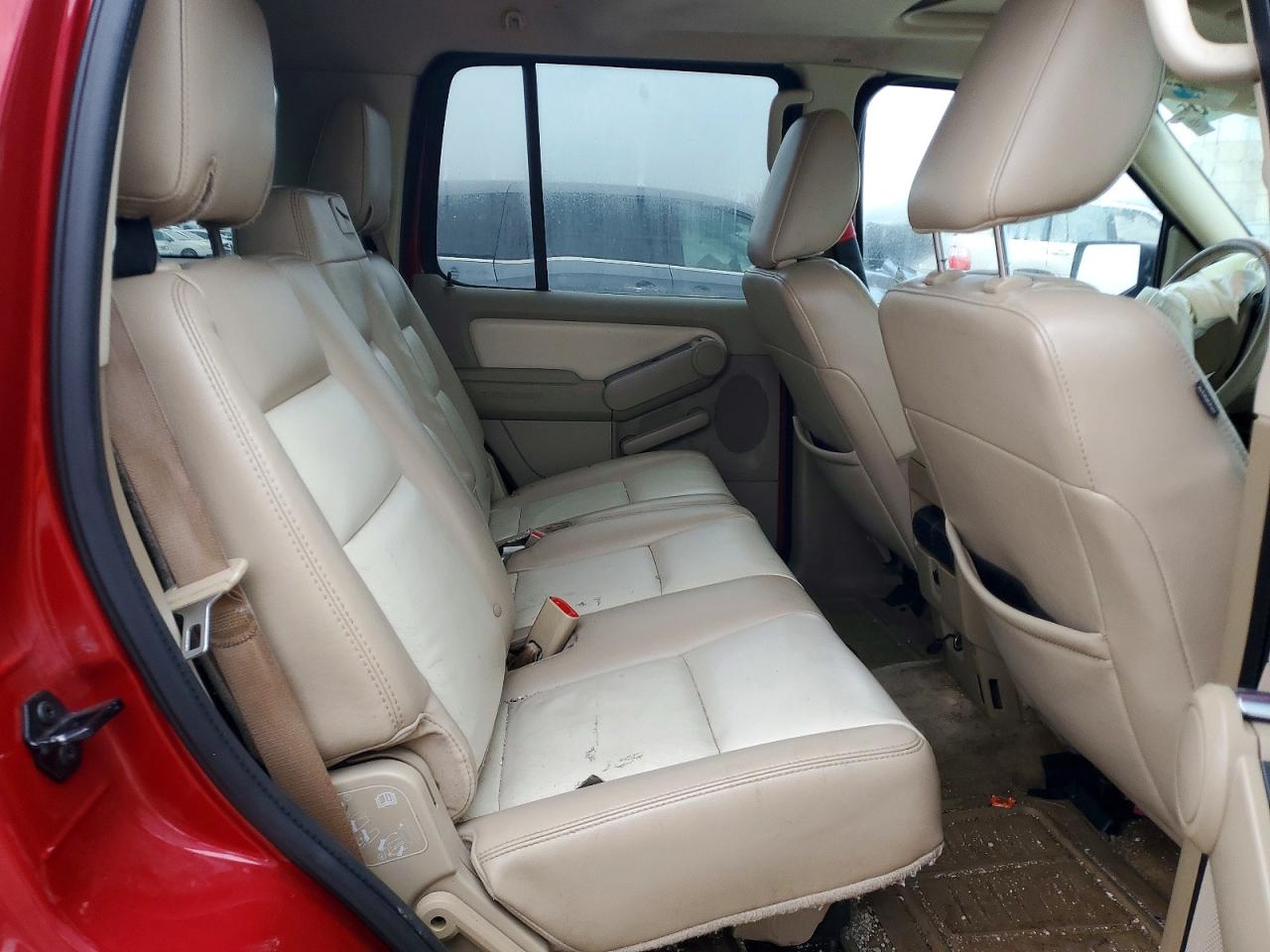 2010 FORD EXPLORER XLT photo 10