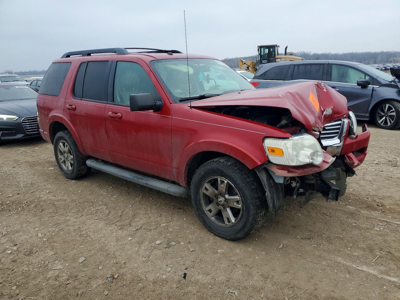 2010 FORD EXPLORER XLT photo 4