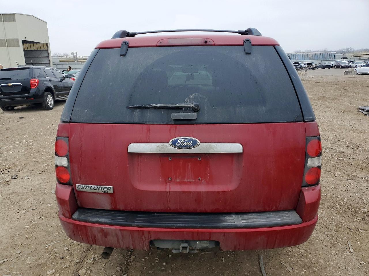 2010 FORD EXPLORER XLT photo 6