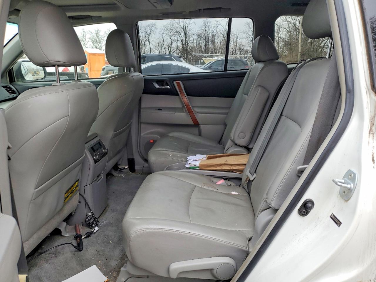 2008 TOYOTA HIGHLANDER LIMITED photo 11