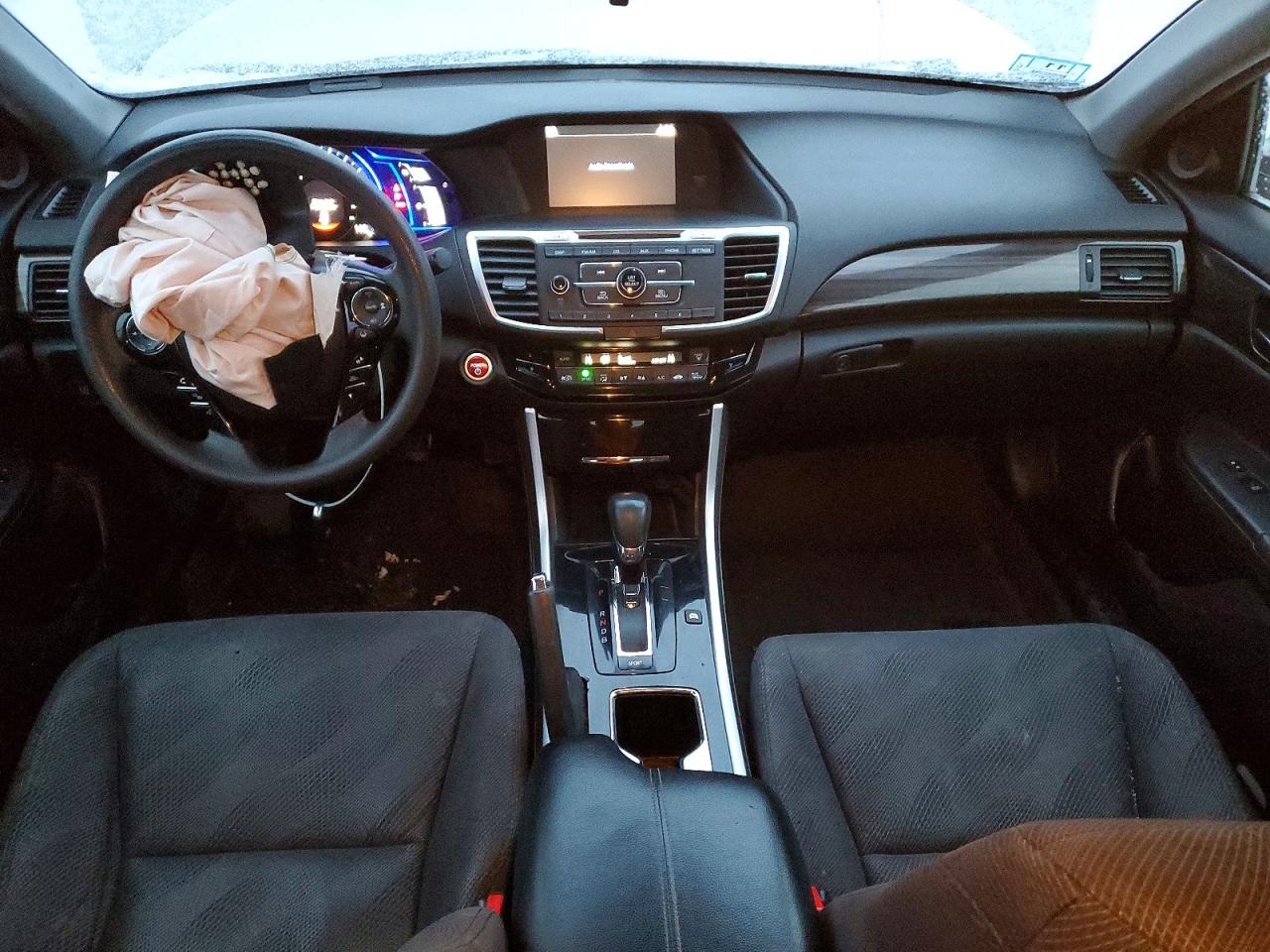 2017 HONDA ACCORD HYBRID photo 8