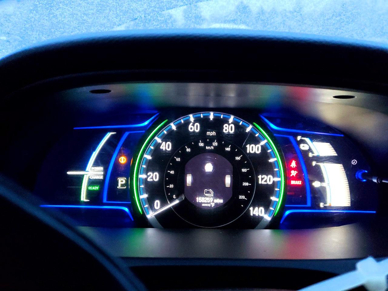 2017 HONDA ACCORD HYBRID photo 9