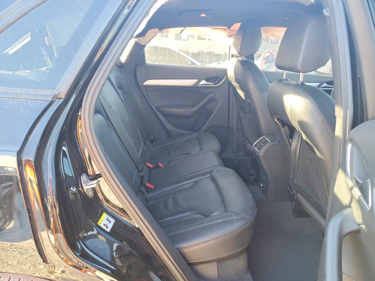 2018 AUDI Q3 PREMIUM photo 11