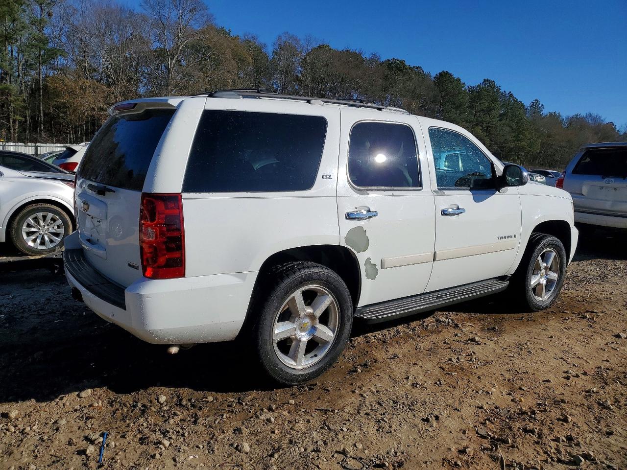 2007 CHEVROLET TAHOE K1500 photo 3