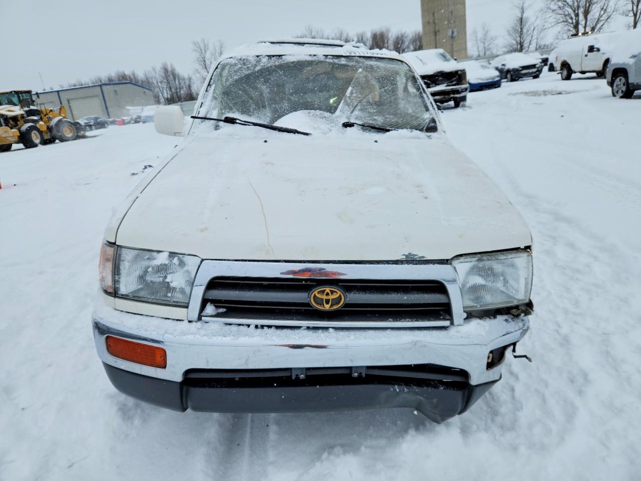 1998 TOYOTA 4RUNNER SR5 photo 5