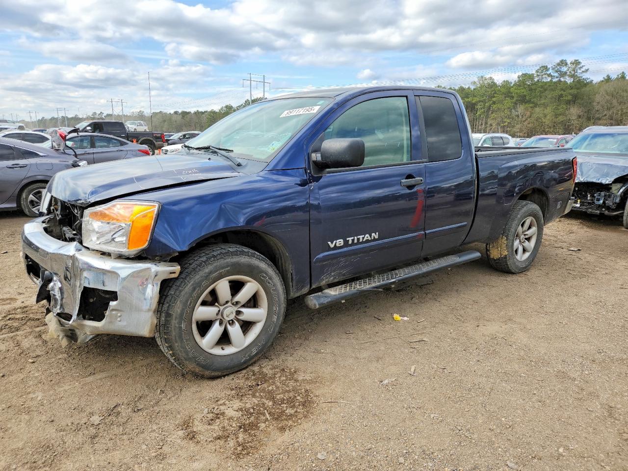 2012 NISSAN TITAN
