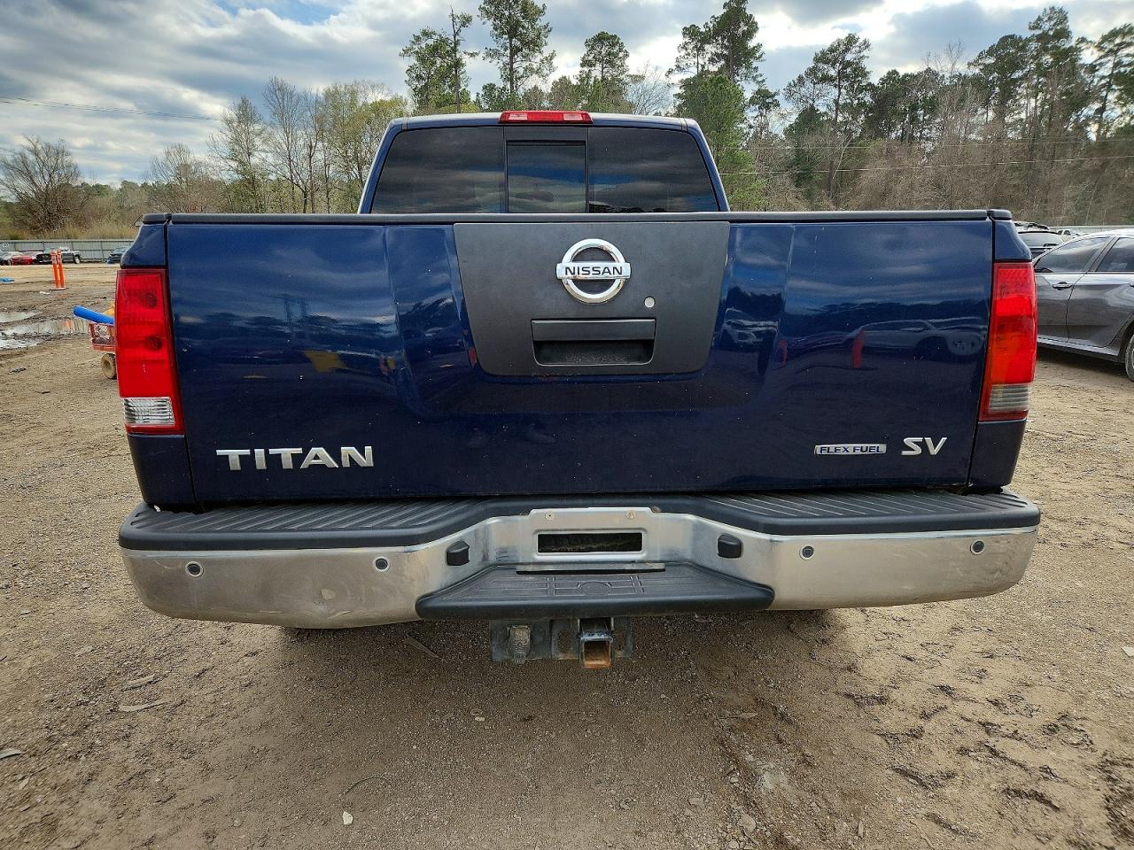 2012 NISSAN TITAN S photo 6