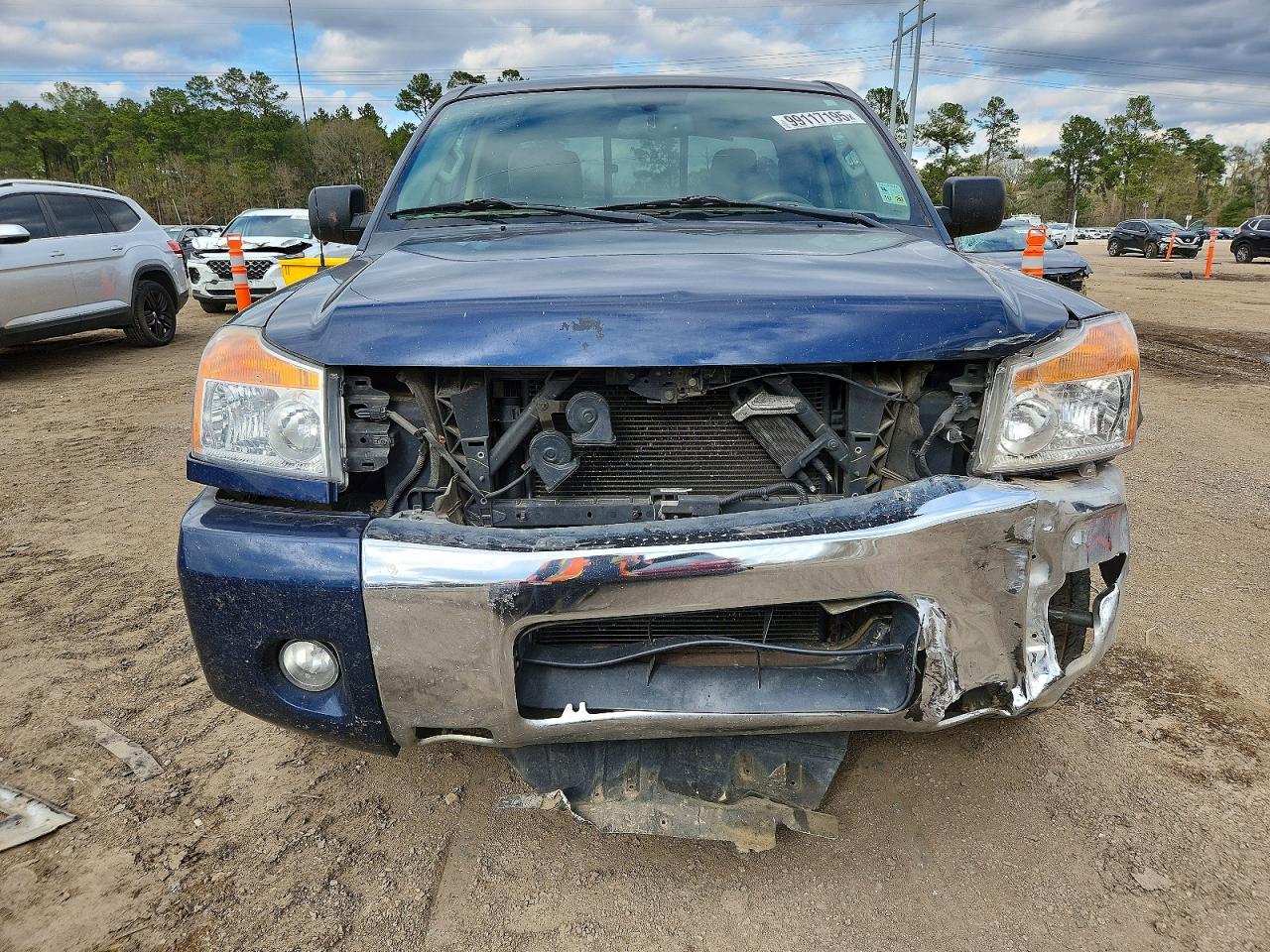 2012 NISSAN TITAN S photo 5