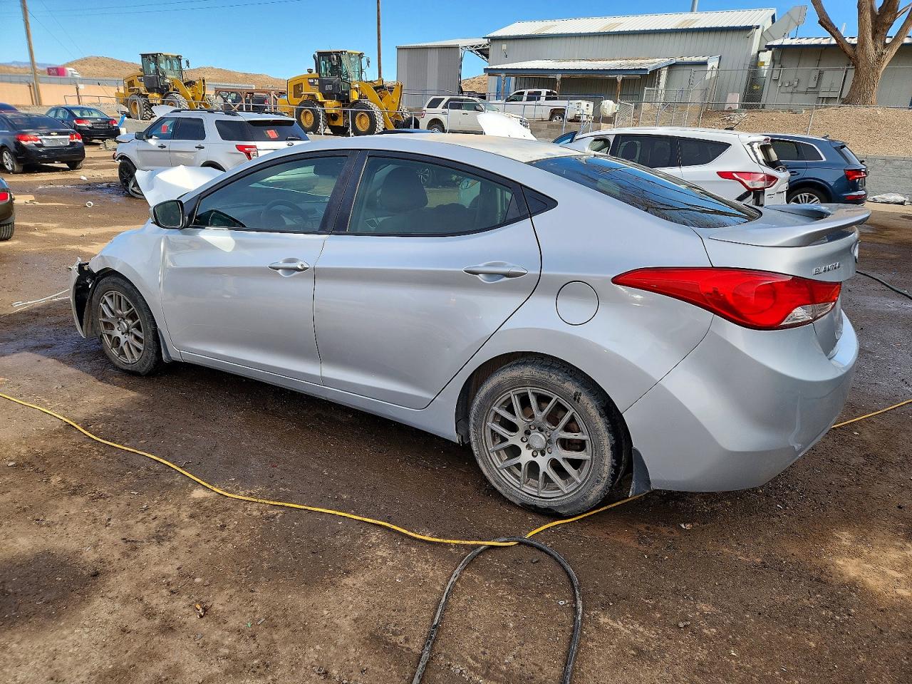 2013 HYUNDAI ELANTRA GLS photo 2