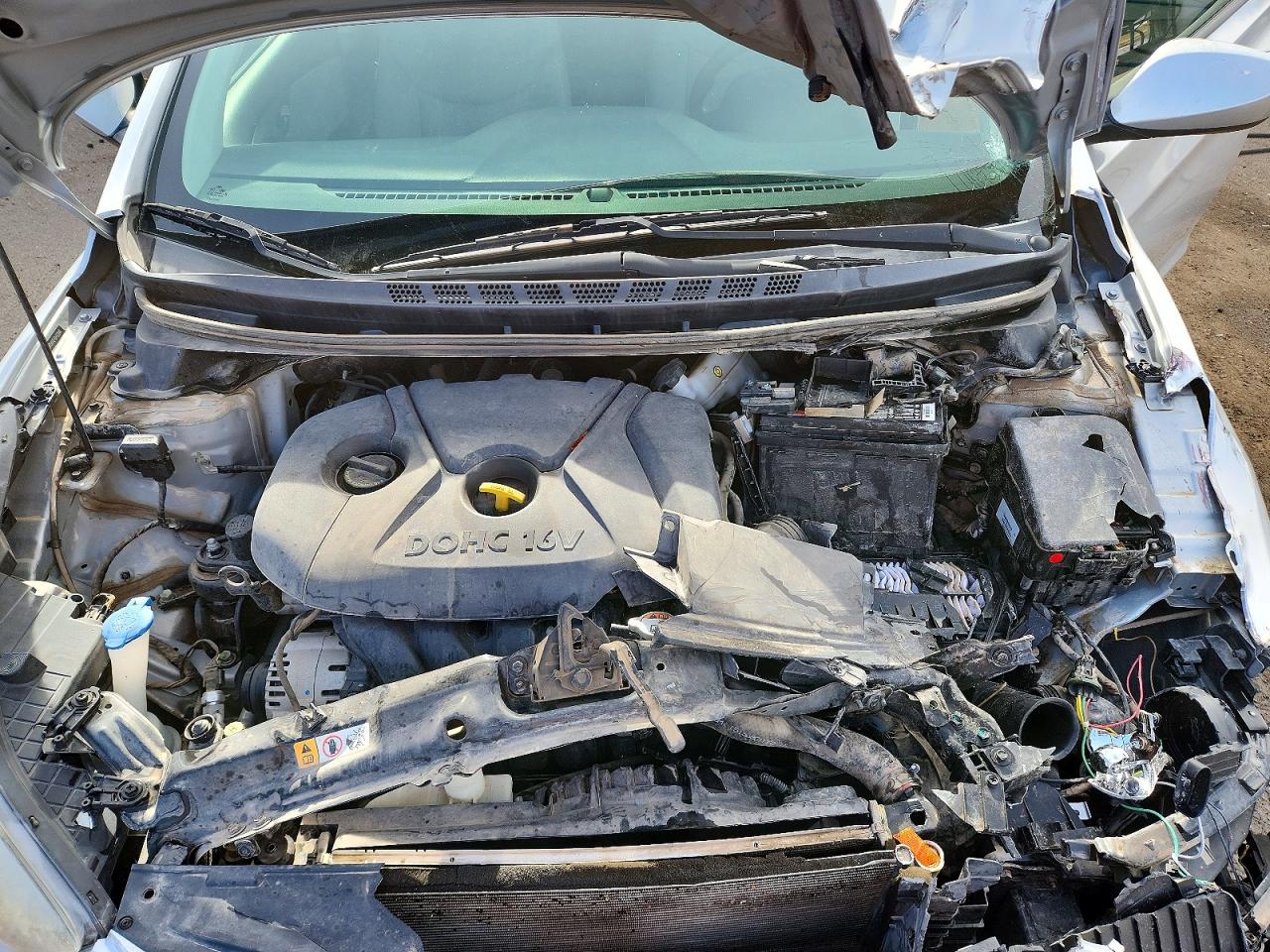 2013 HYUNDAI ELANTRA GLS photo 11