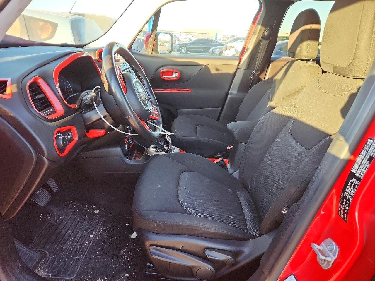 2017 JEEP RENEGADE LATITUDE photo 7