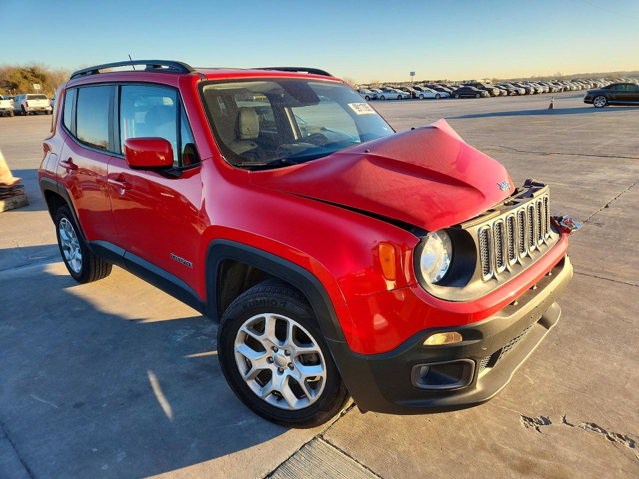 2017 JEEP RENEGADE LATITUDE photo 4