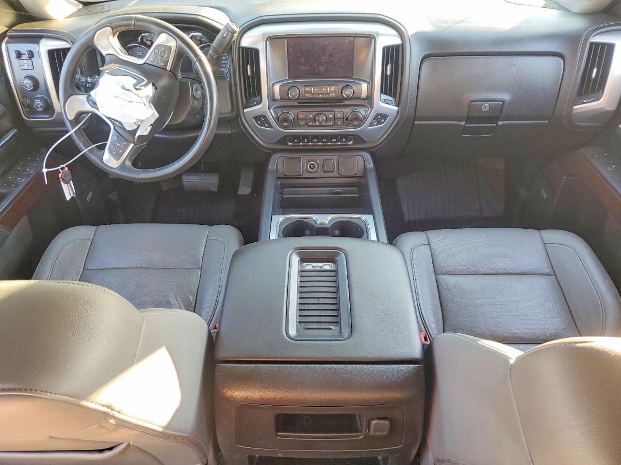 2017 GMC SIERRA K1500 SLT photo 8