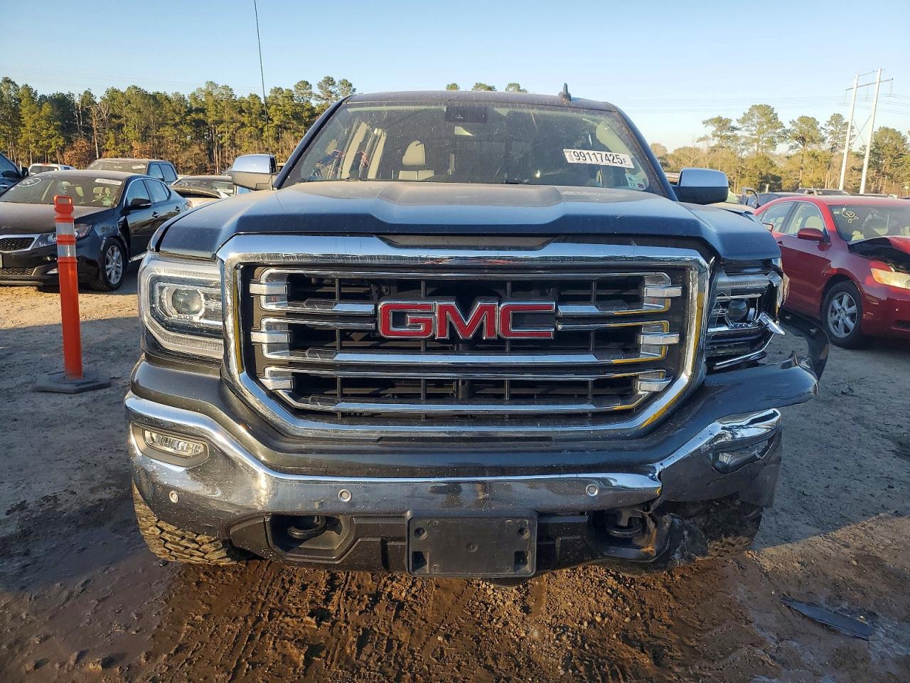2017 GMC SIERRA K1500 SLT photo 5