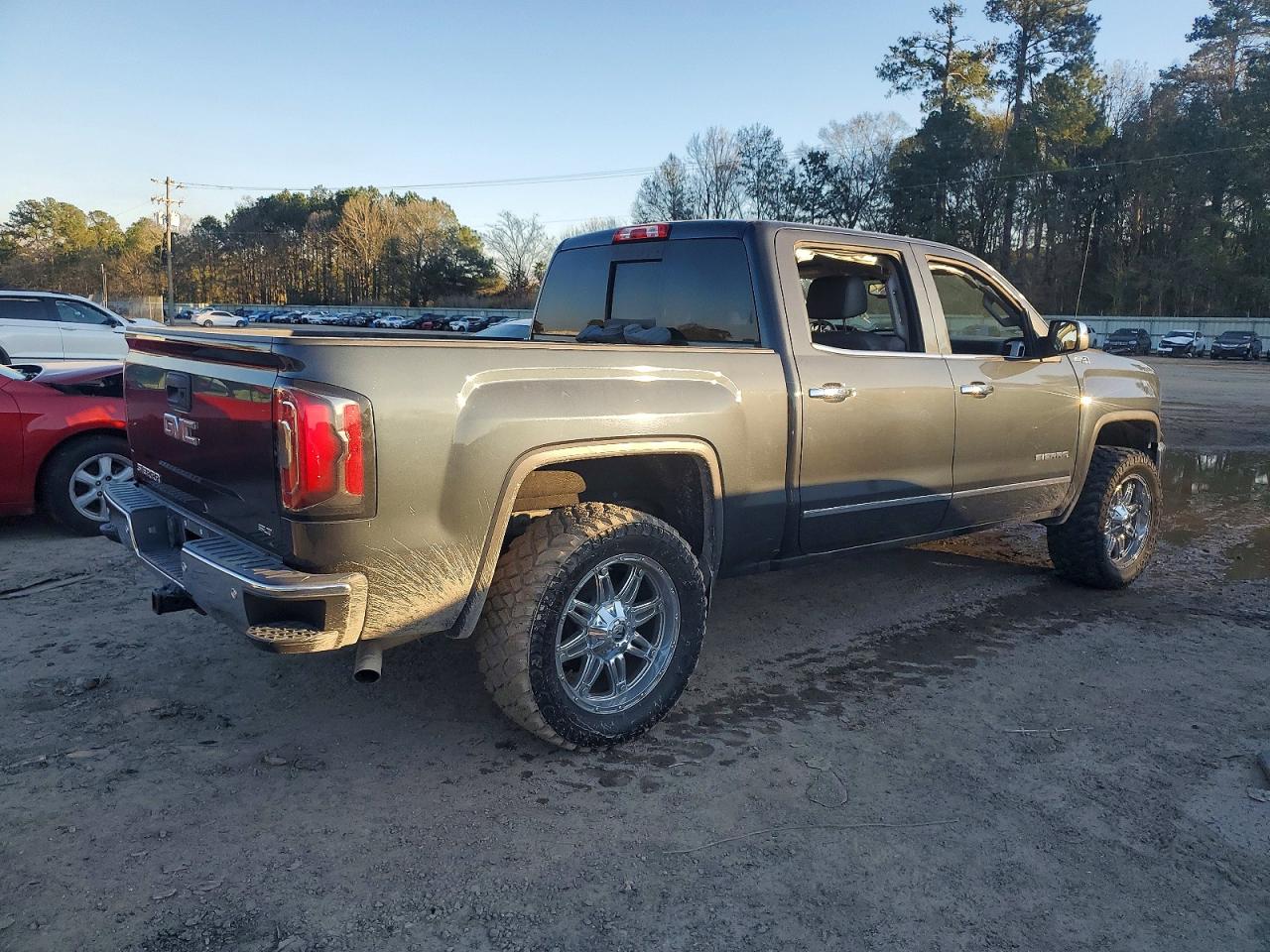 2017 GMC SIERRA K1500 SLT photo 3