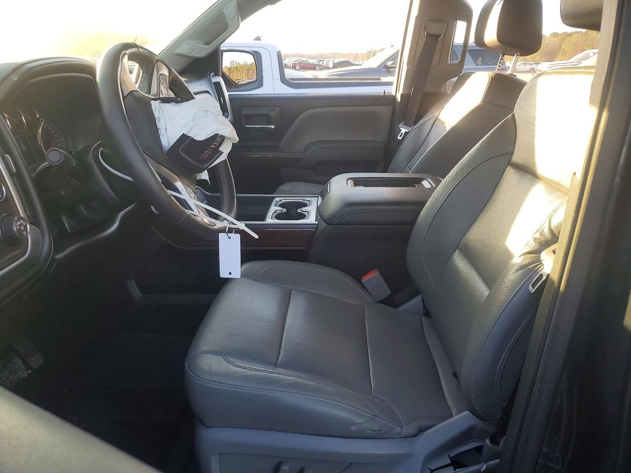 2017 GMC SIERRA K1500 SLT photo 7