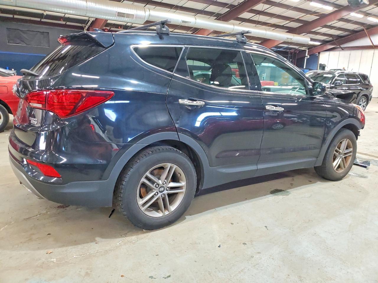 2017 HYUNDAI SANTA FE SPORT photo 3