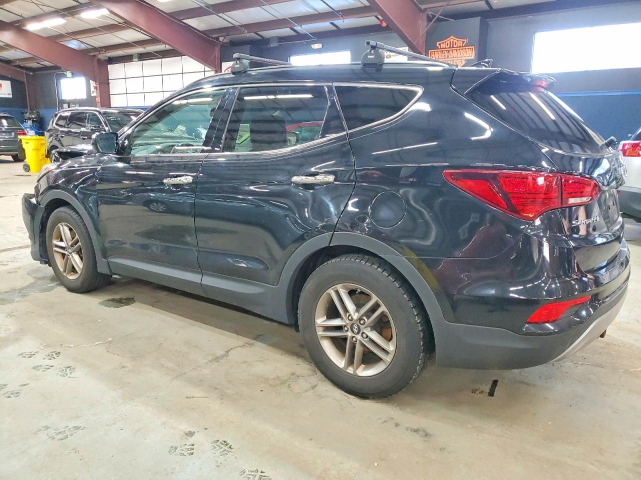 2017 HYUNDAI SANTA FE SPORT photo 2