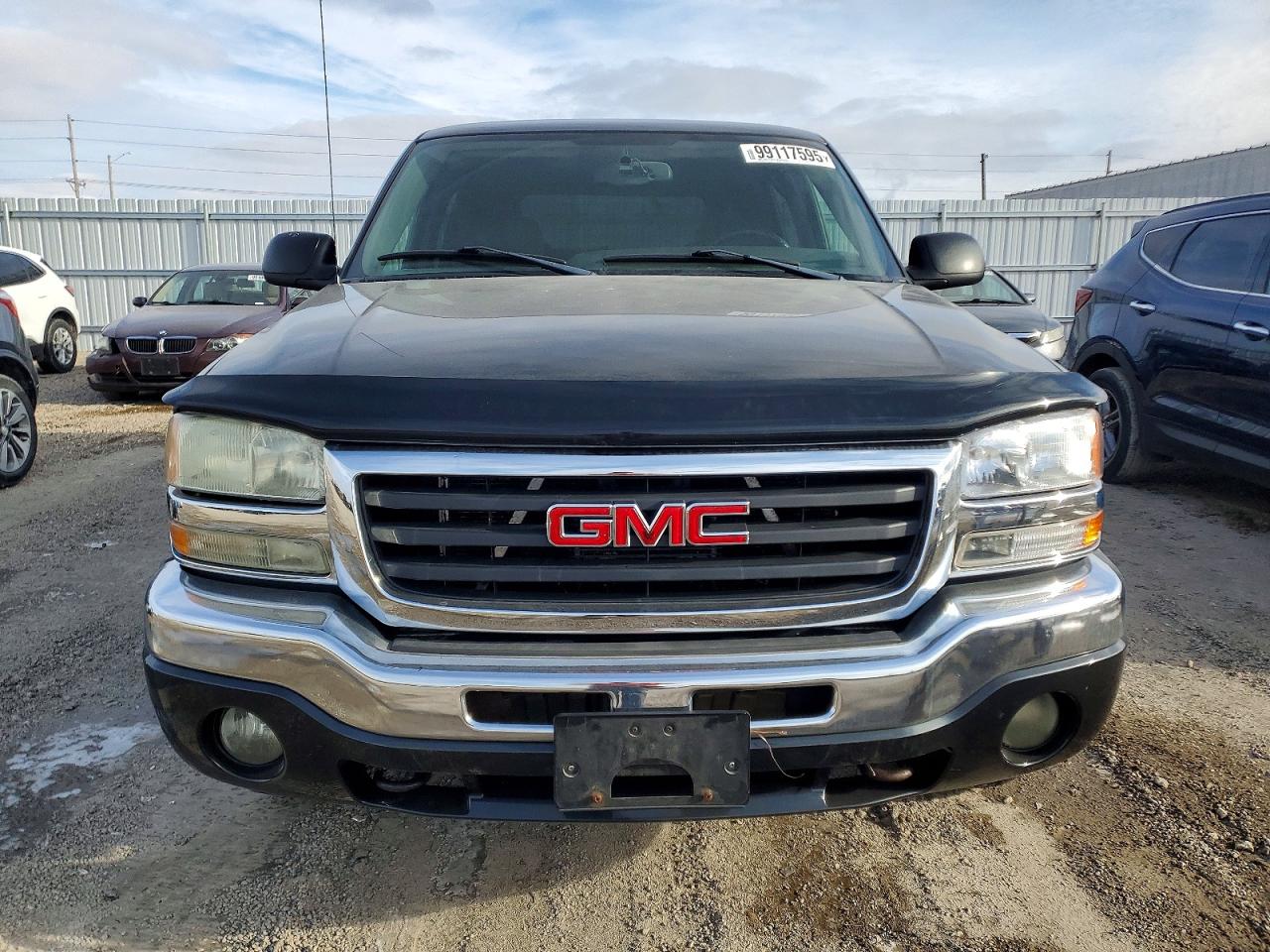 2004 GMC NEW SIERRA K1500 photo 5