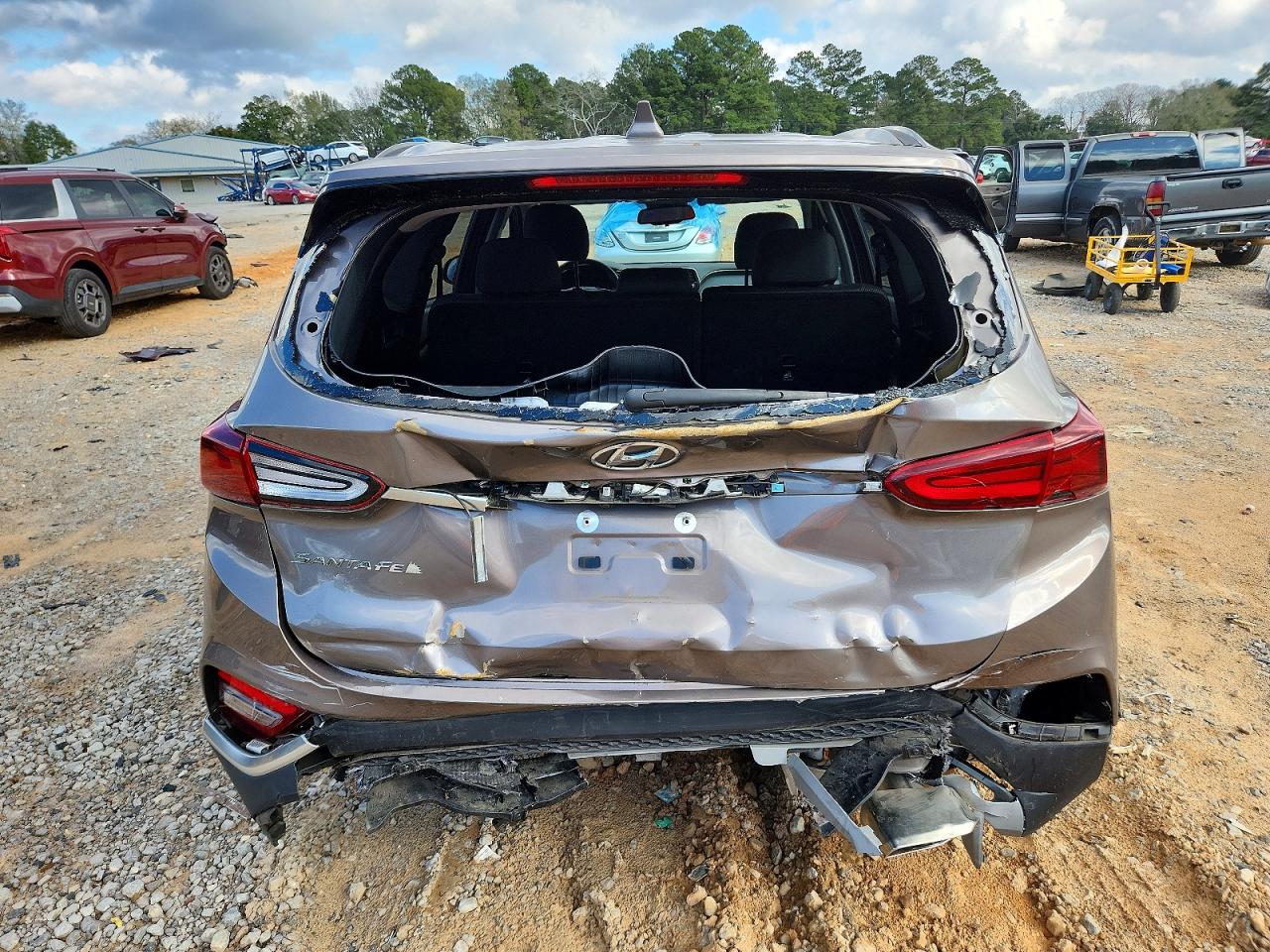 2019 HYUNDAI SANTA FE SEL photo 6