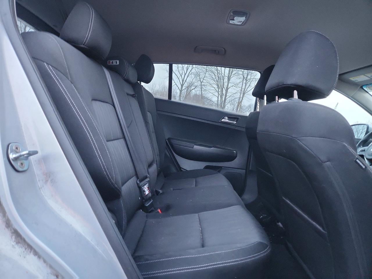 2019 KIA SPORTAGE LX photo 11