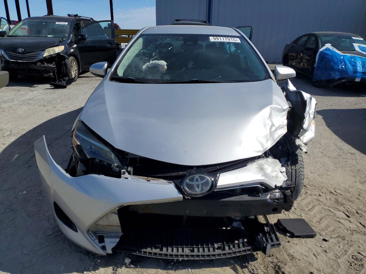 2018 TOYOTA COROLLA L photo 5