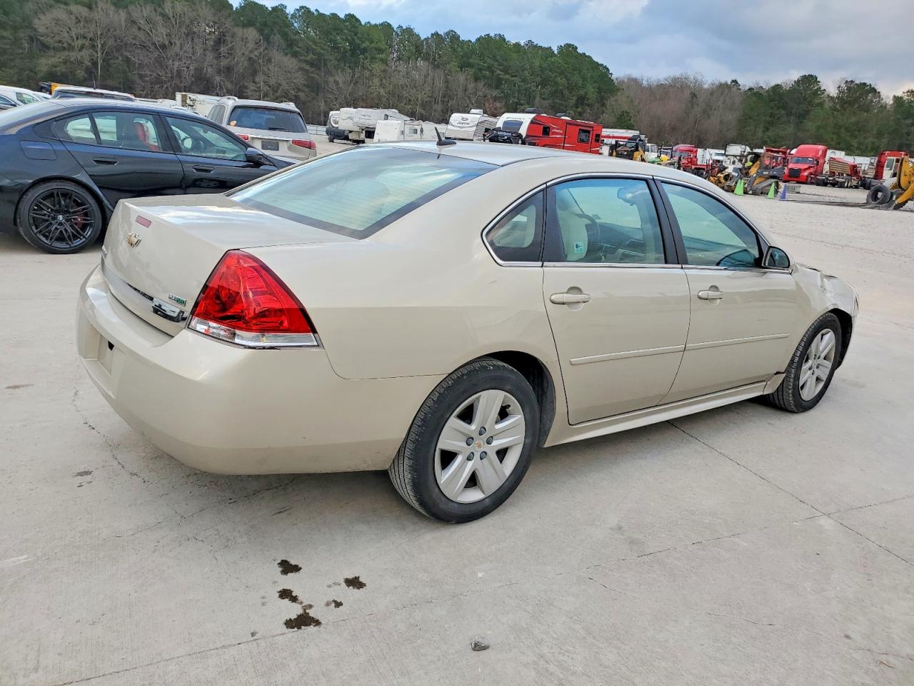 2011 CHEVROLET IMPALA LS photo 3