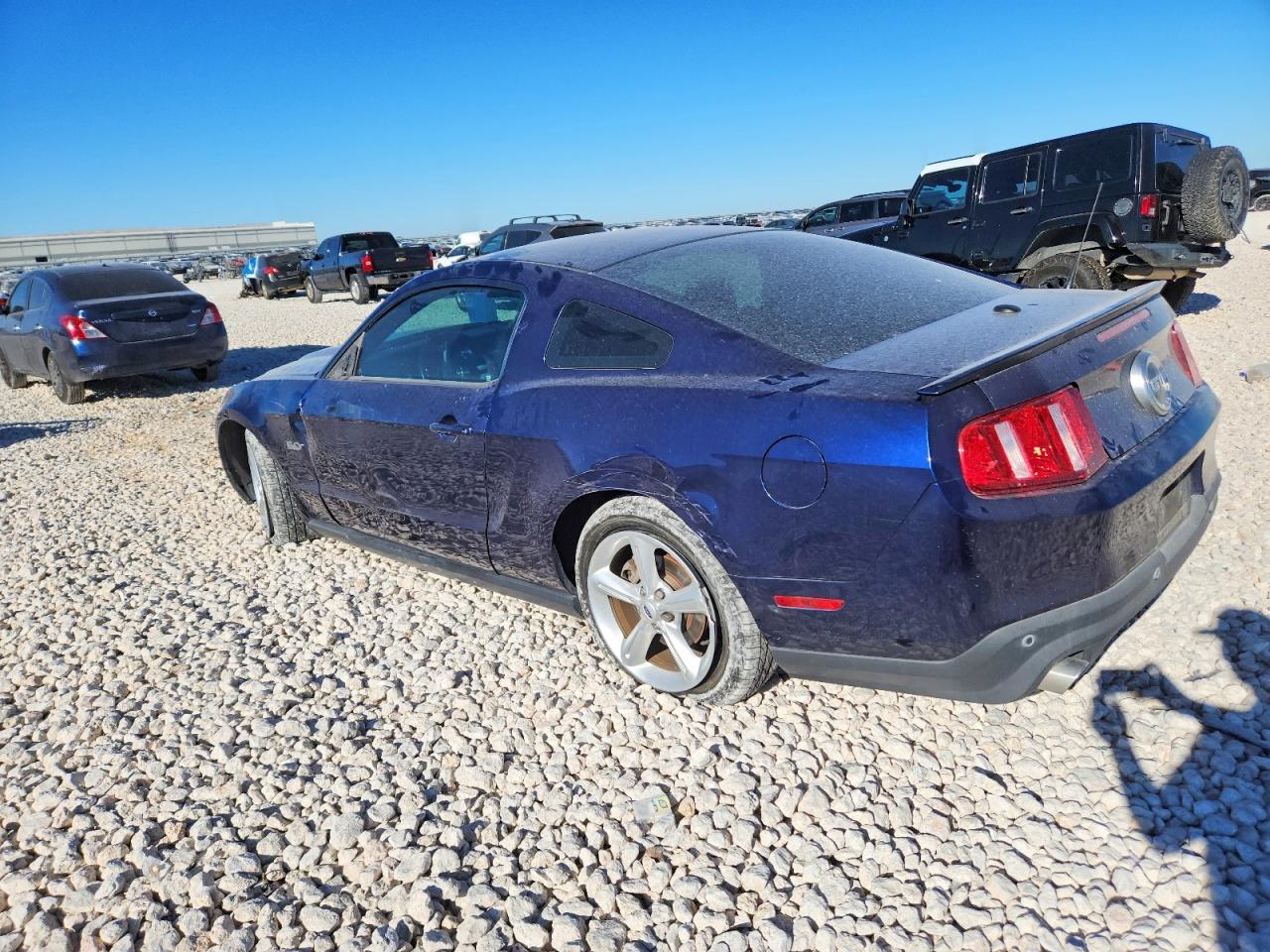 2012 FORD MUSTANG GT photo 2