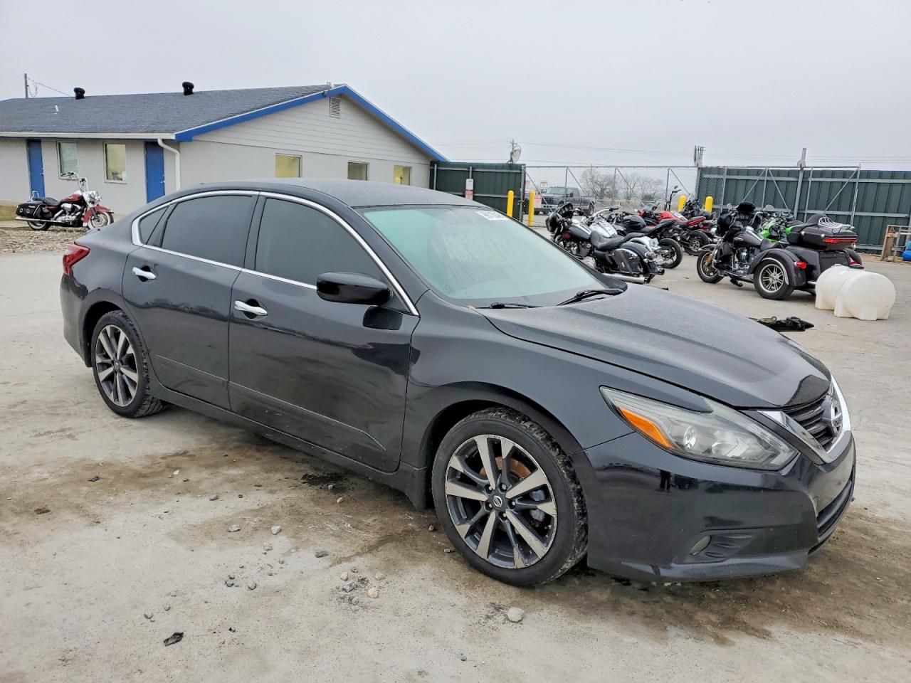 2017 NISSAN ALTIMA 2.5 photo 4