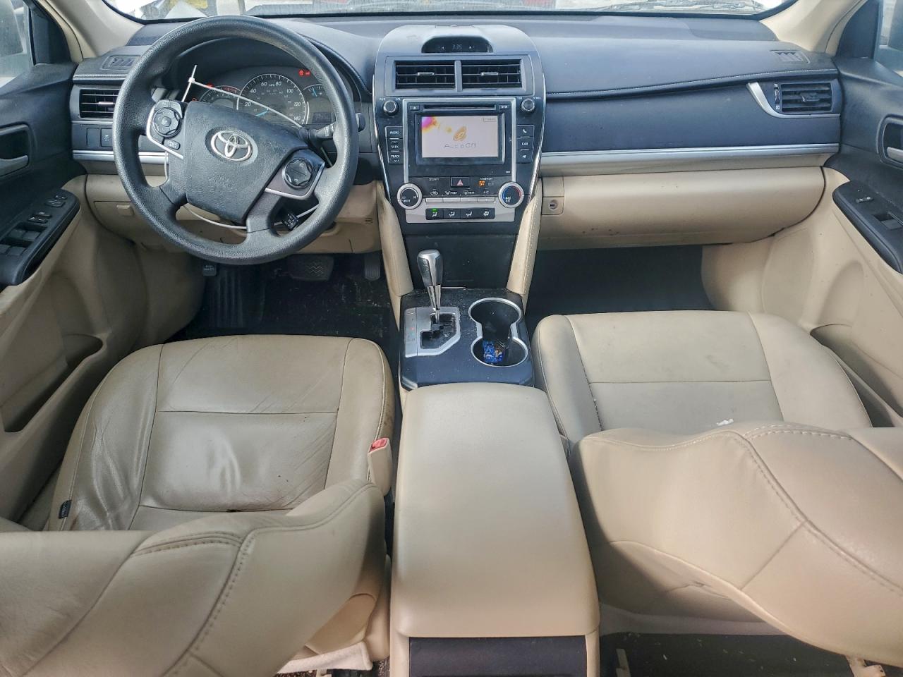 2013 TOYOTA CAMRY L photo 8