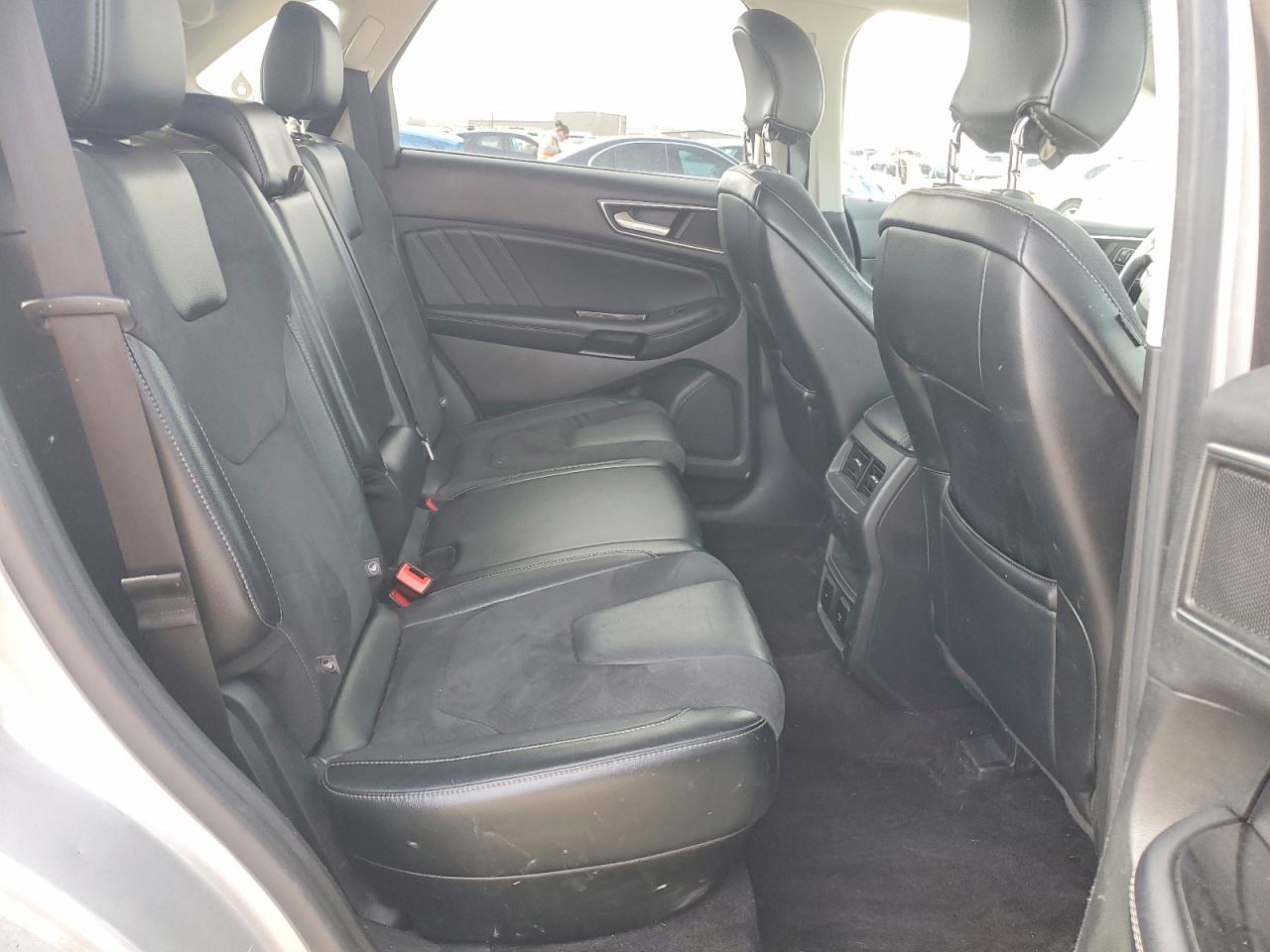 2016 FORD EDGE SPORT photo 11