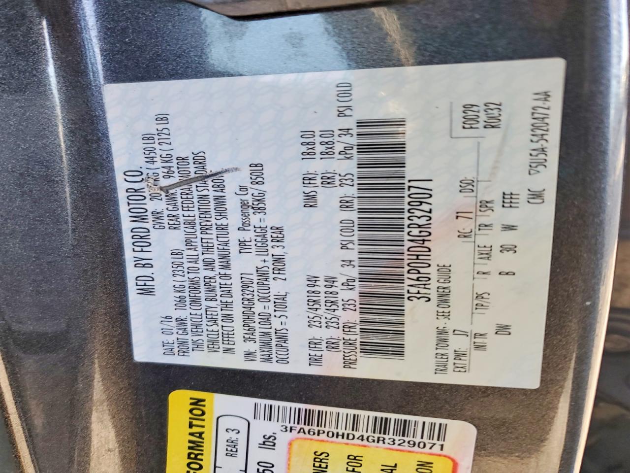 2016 FORD FUSION SE photo 12