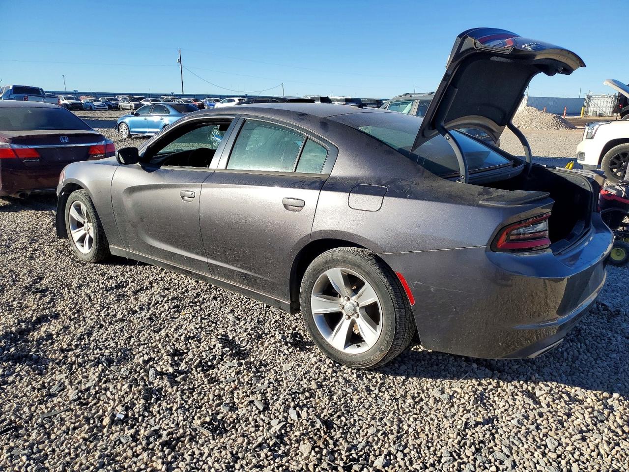 2015 DODGE CHARGER SE photo 2