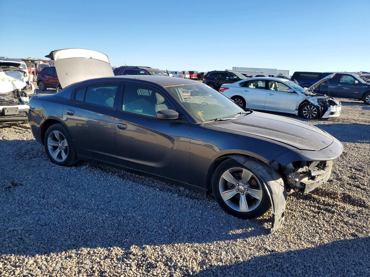 2015 DODGE CHARGER SE photo 4
