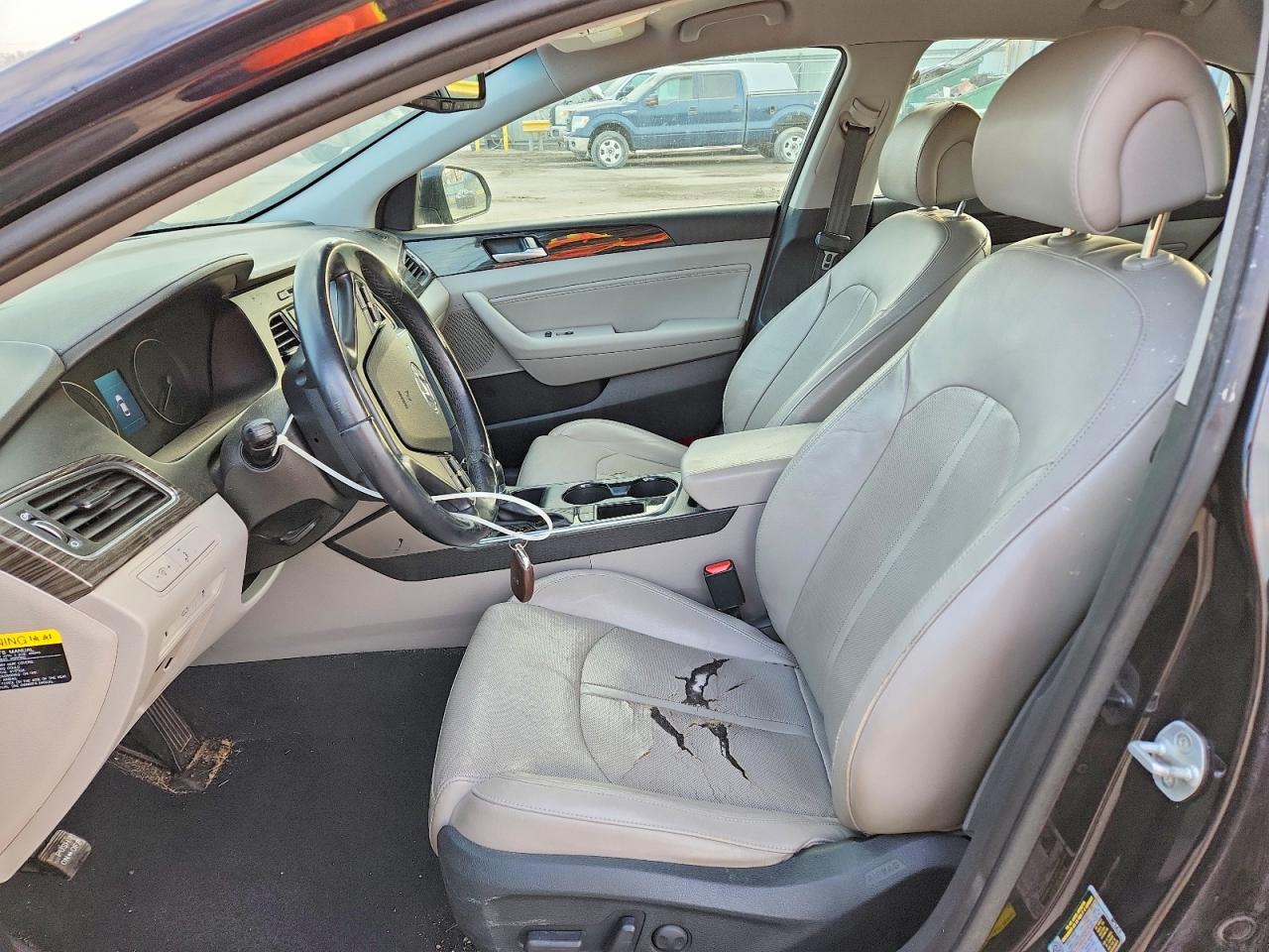 2015 HYUNDAI SONATA SPORT photo 7