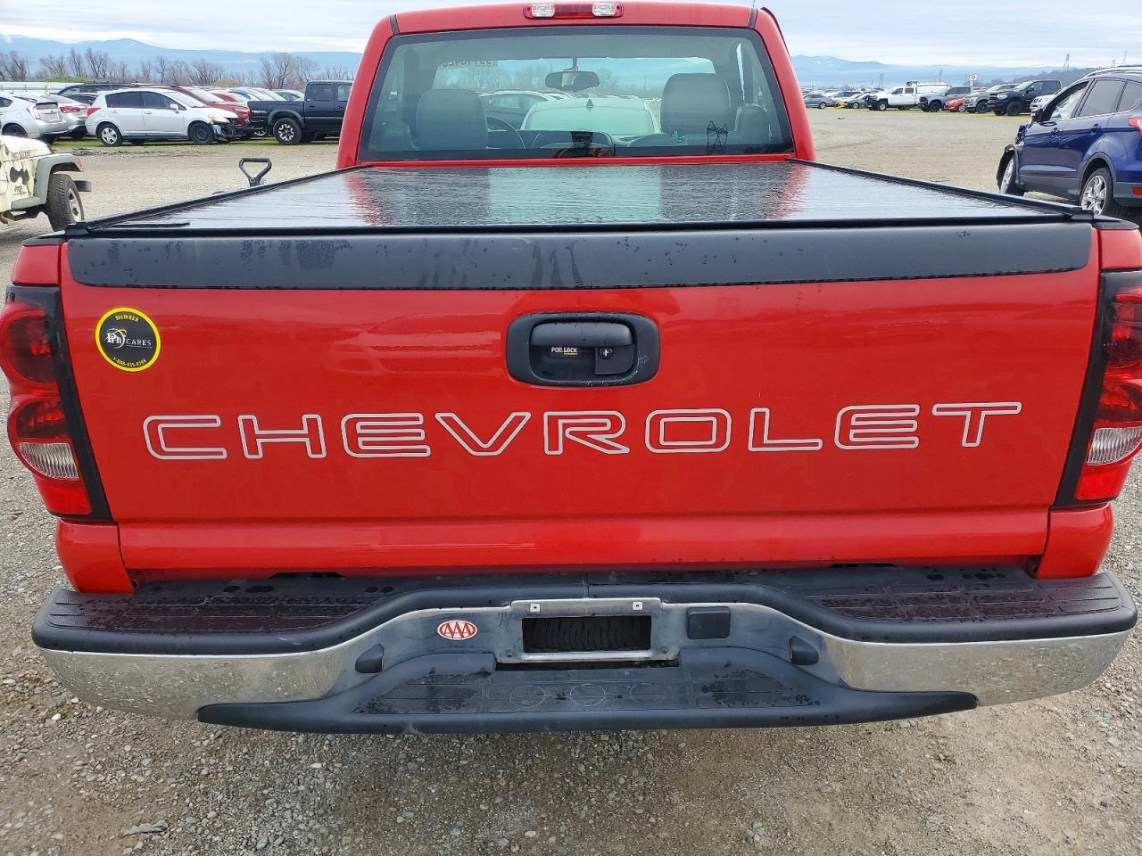 2004 CHEVROLET SILVERADO C1500 photo 10