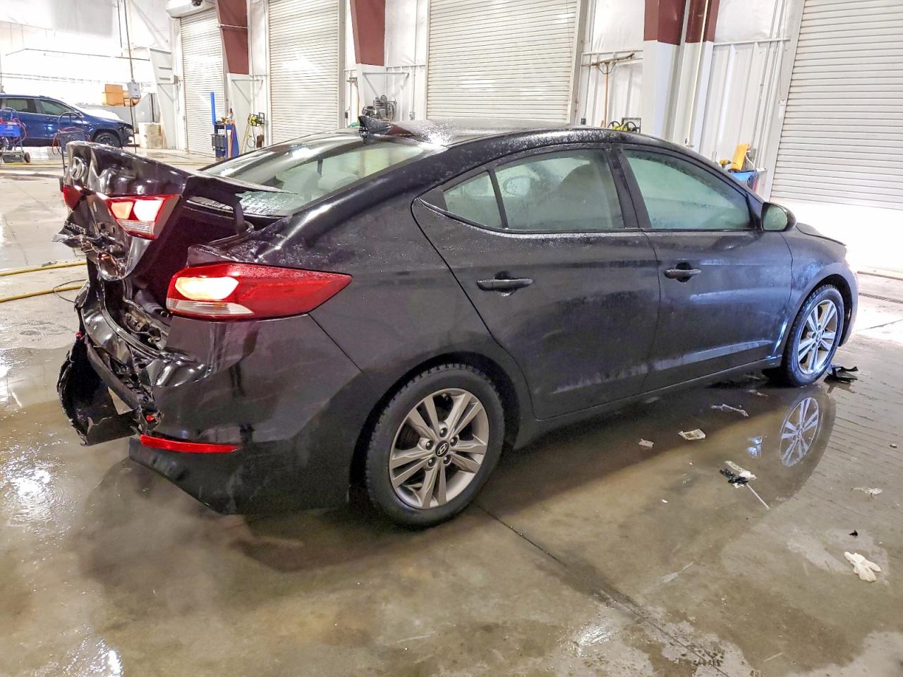 2017 HYUNDAI ELANTRA SE photo 3