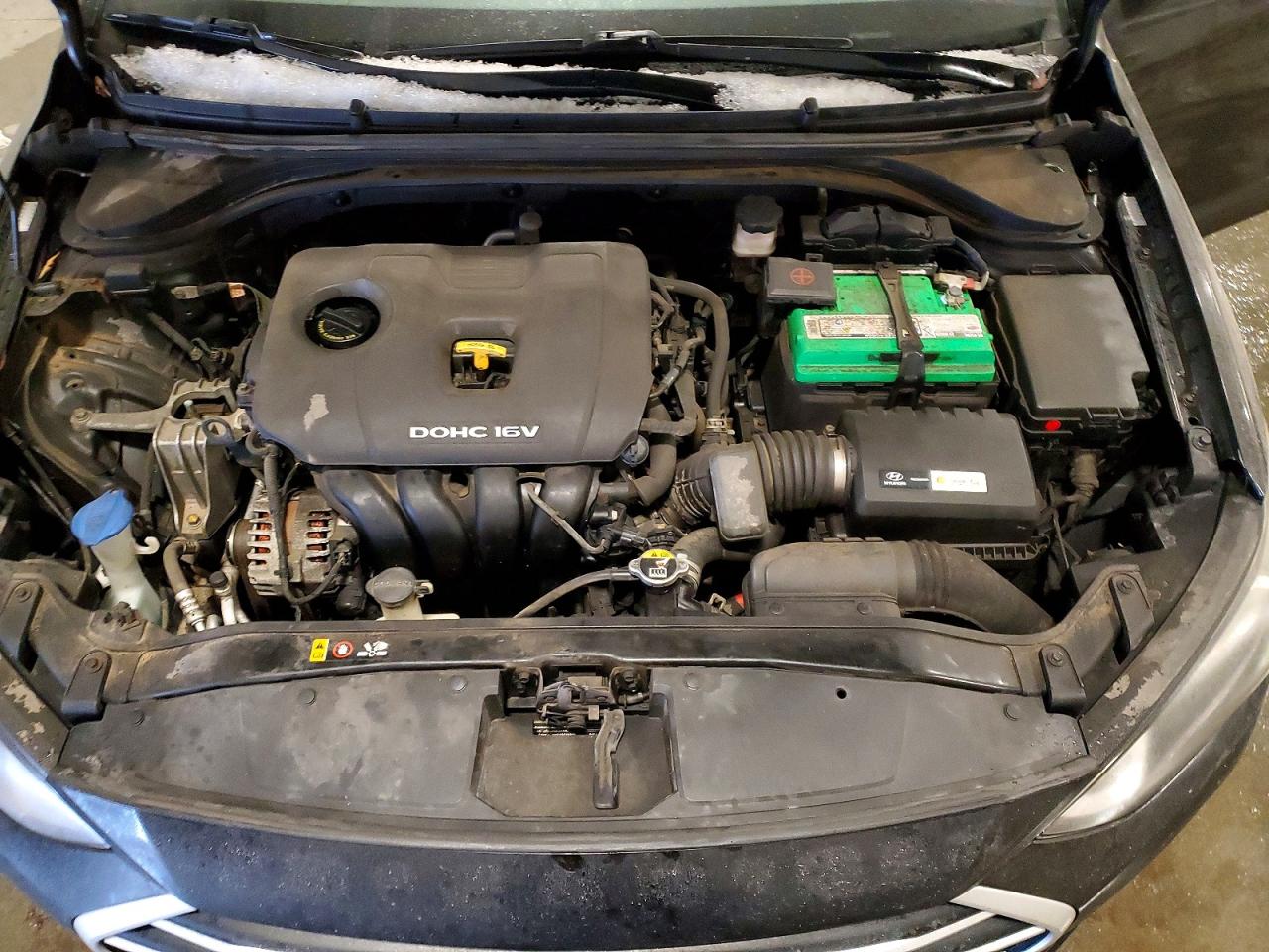 2017 HYUNDAI ELANTRA SE photo 11
