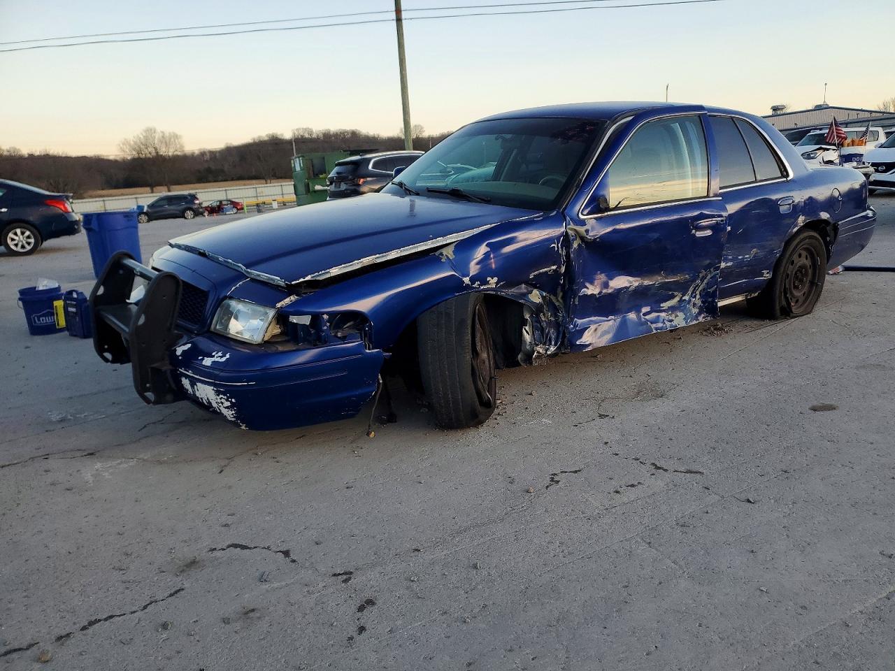 2009 FORD CROWN VICTORIA