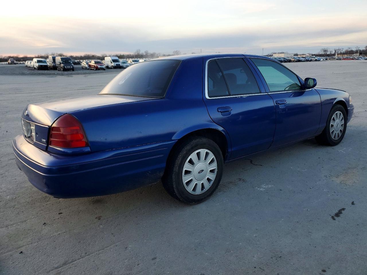 2009 FORD CROWN VICTORIA POLICE INTERCEPTOR photo 3
