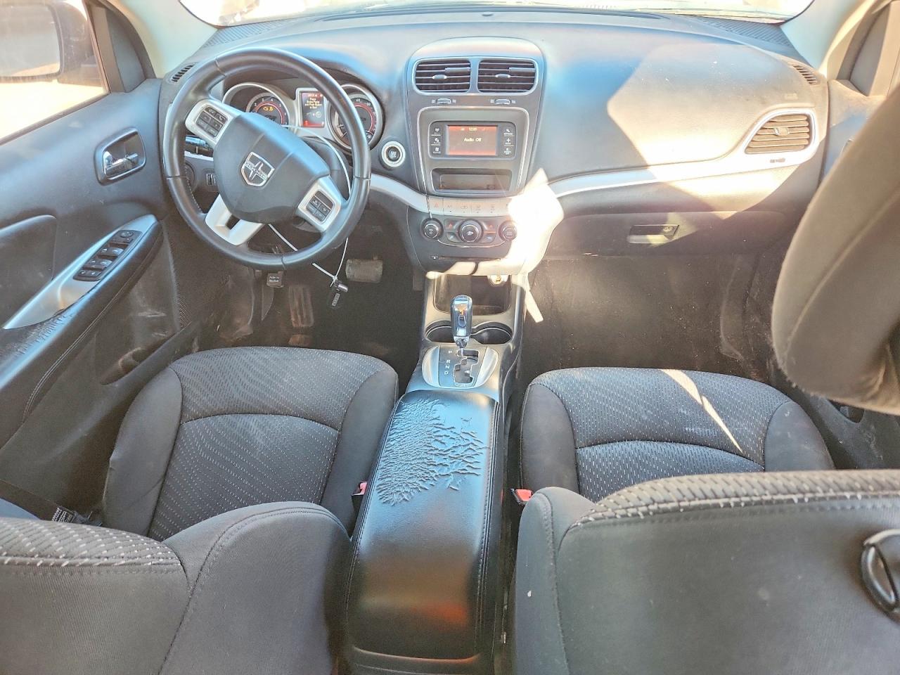 2014 DODGE JOURNEY SE photo 8