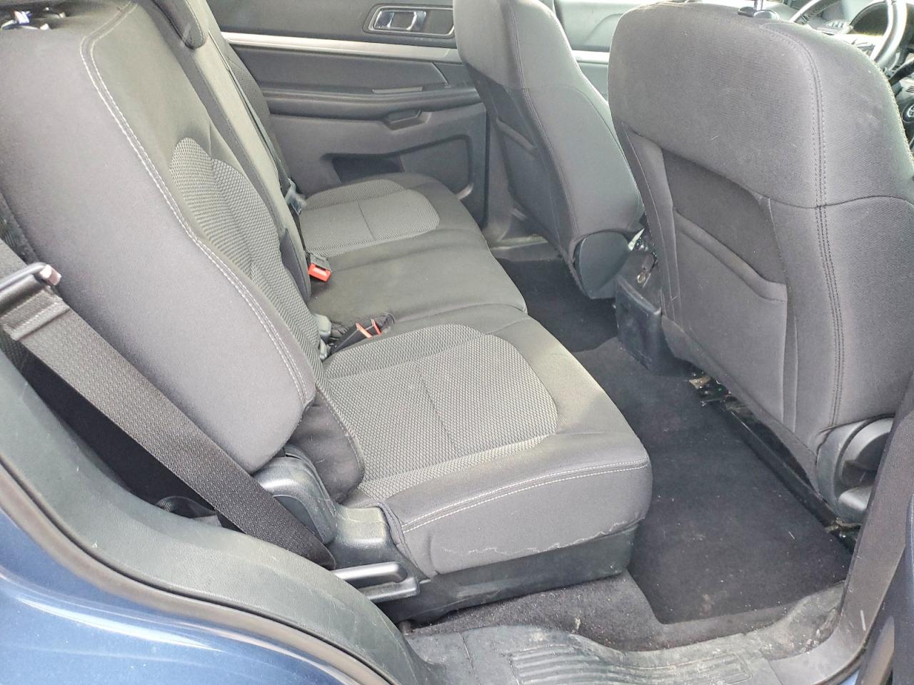 2018 FORD EXPLORER XLT photo 11
