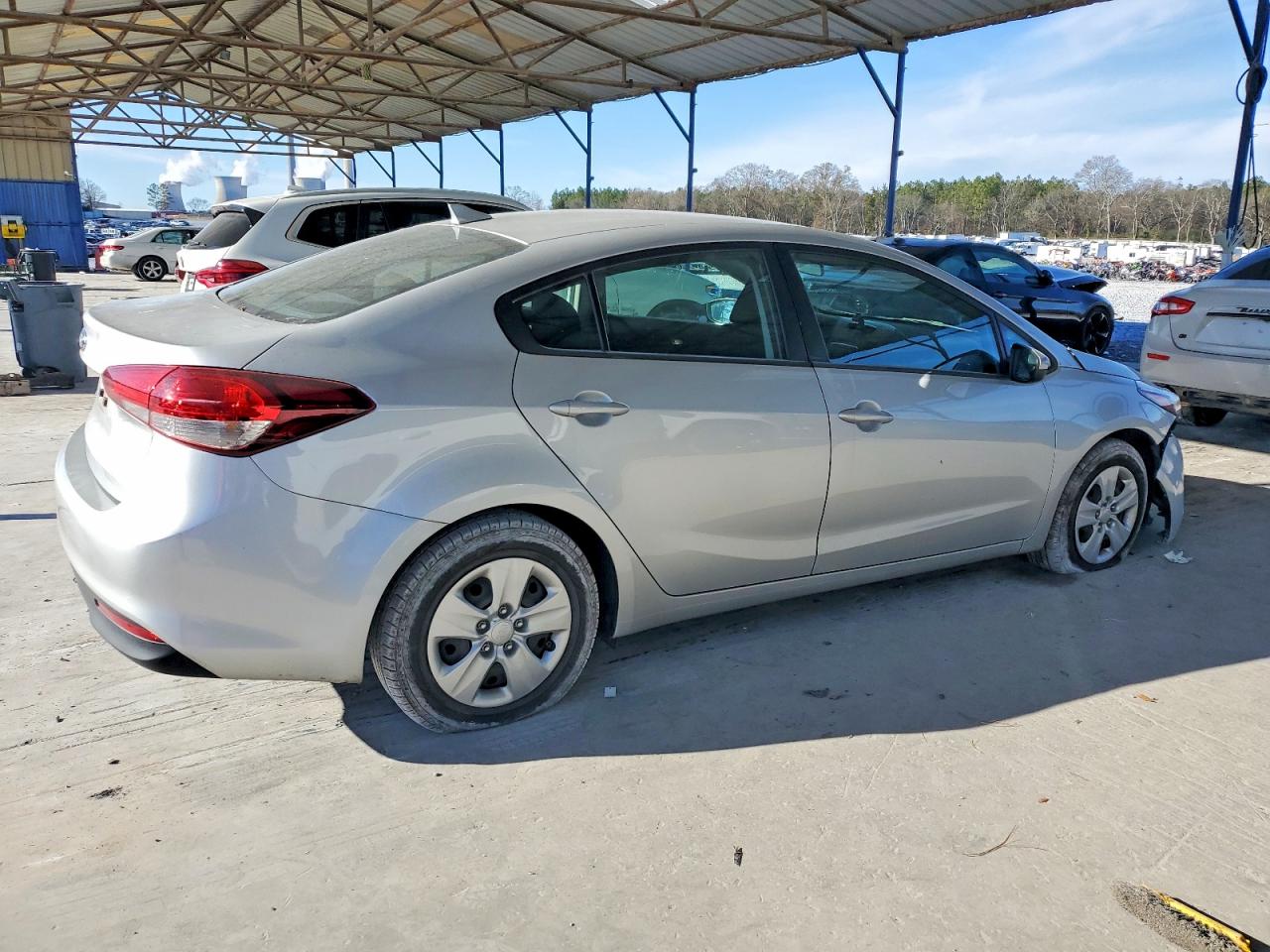 2017 KIA FORTE LX photo 7