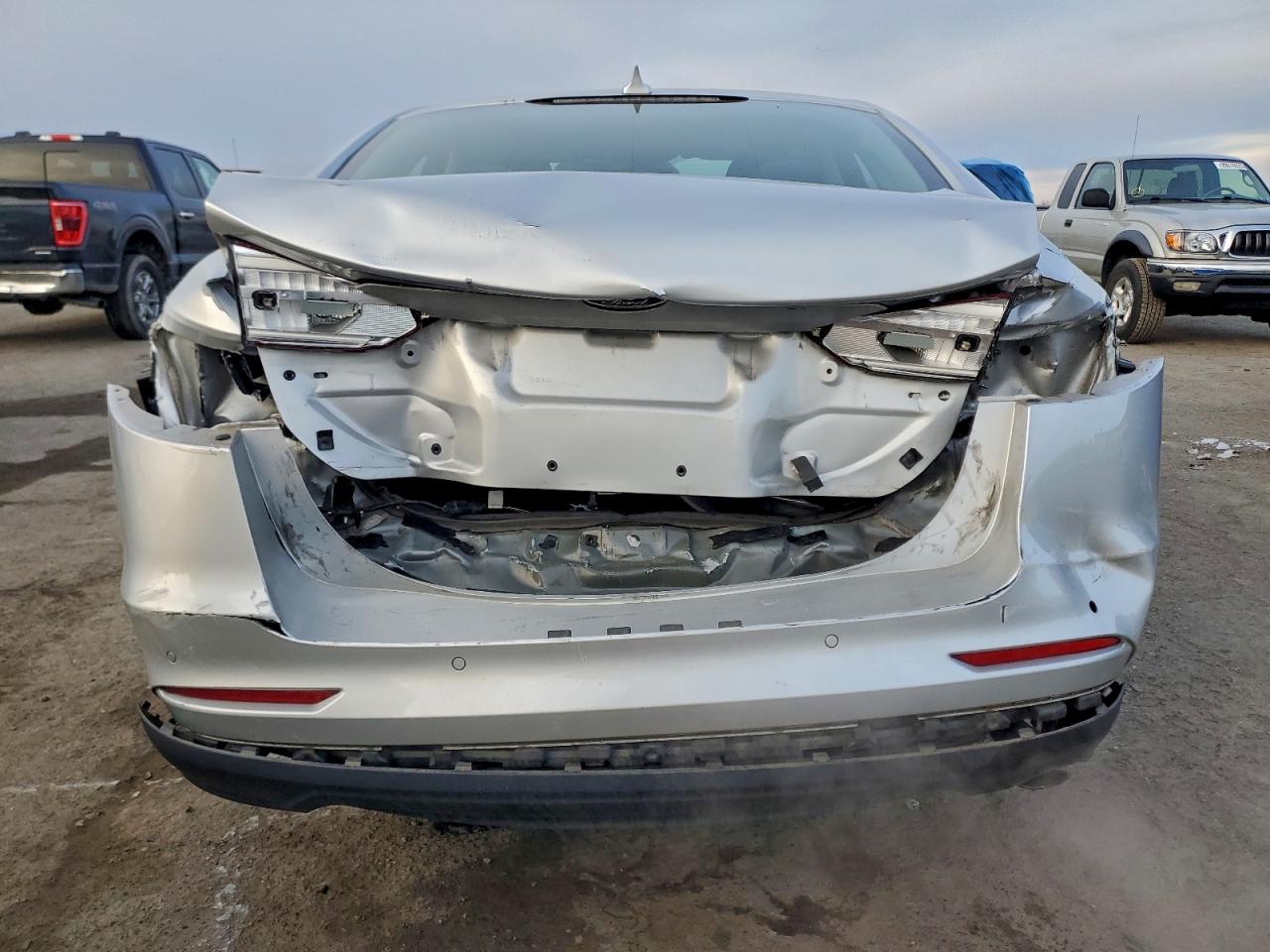 2019 FORD FUSION SE photo 6