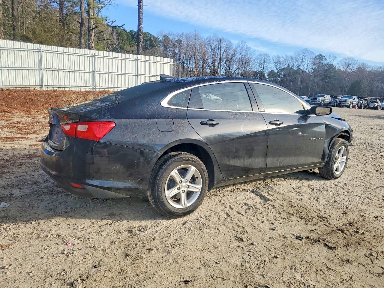 2022 CHEVROLET MALIBU LS photo 3