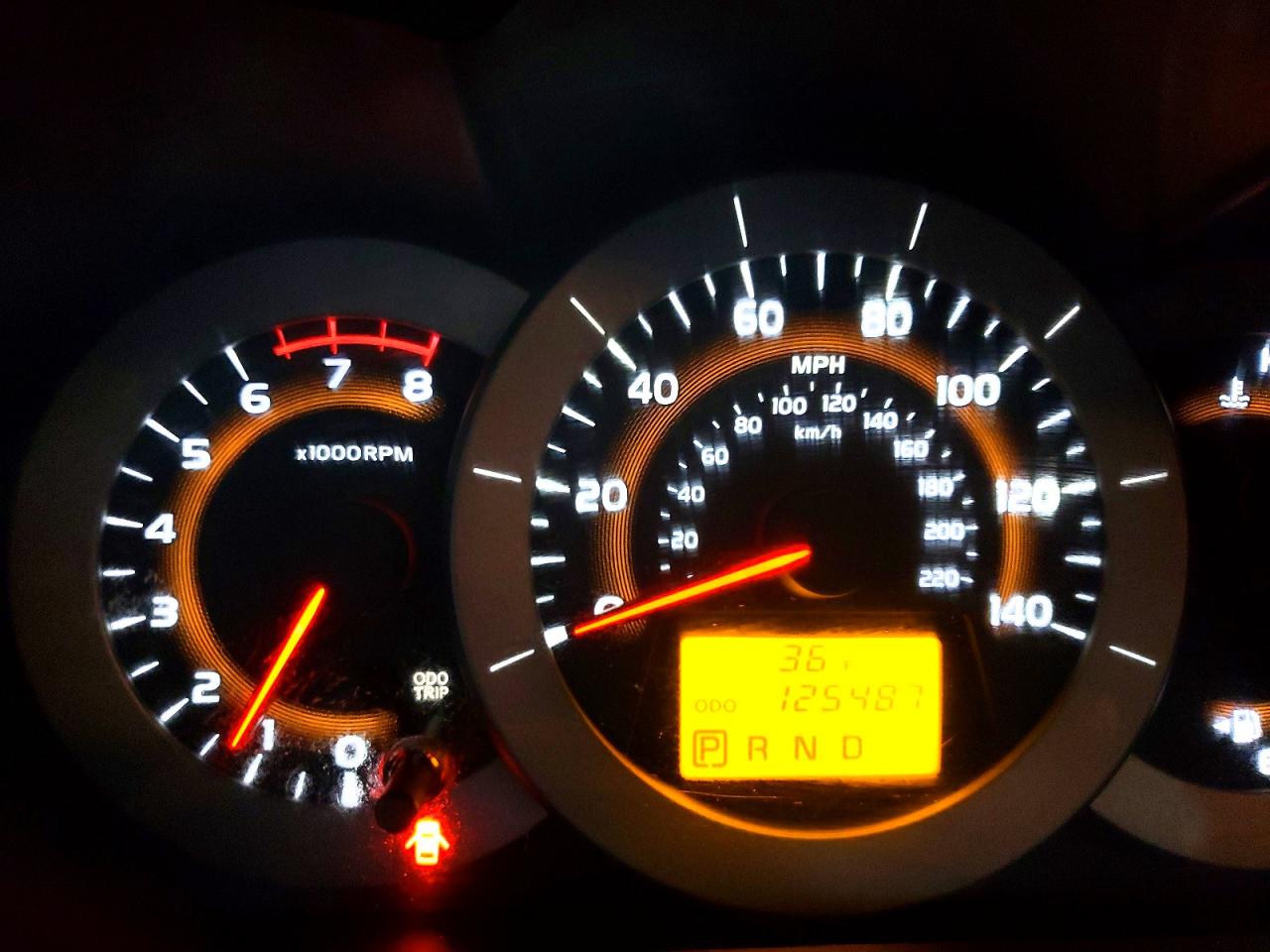 2012 TOYOTA RAV4 photo 9