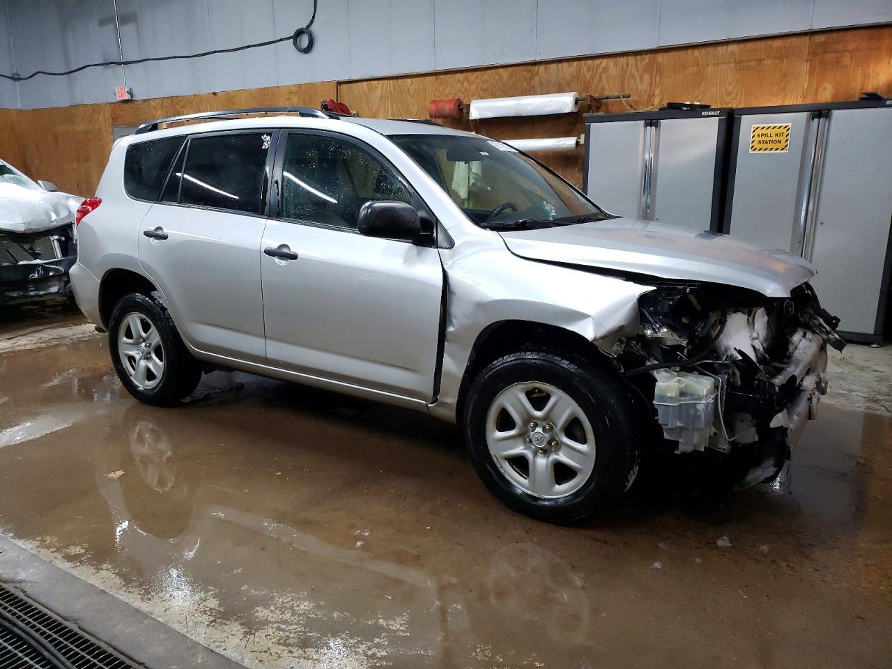 2012 TOYOTA RAV4 photo 4